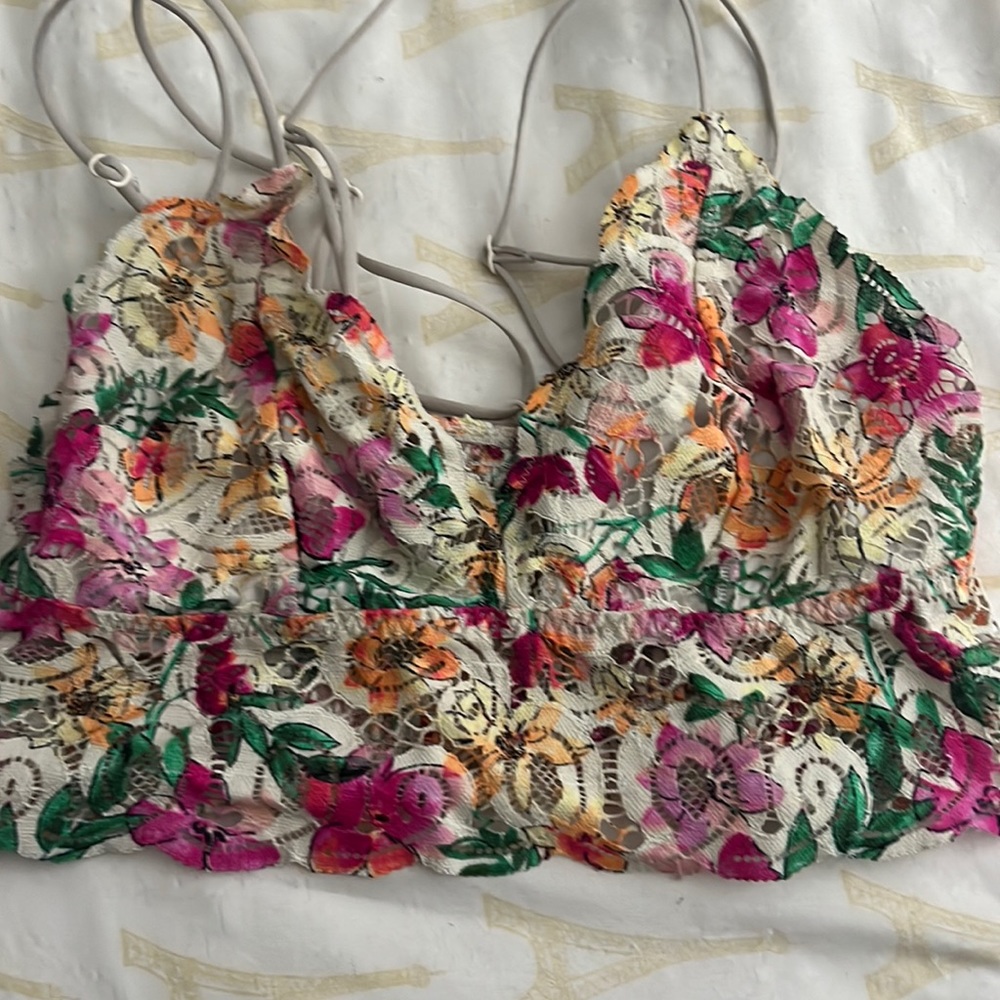 Pink Women’s Brallete Size Small